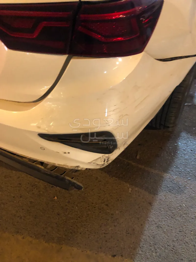 2021 بي ام دبليو الفئة السابعة 740 إل أي