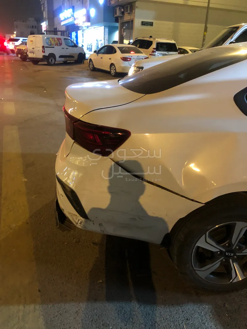 2021 بي ام دبليو الفئة السابعة 740 إل أي