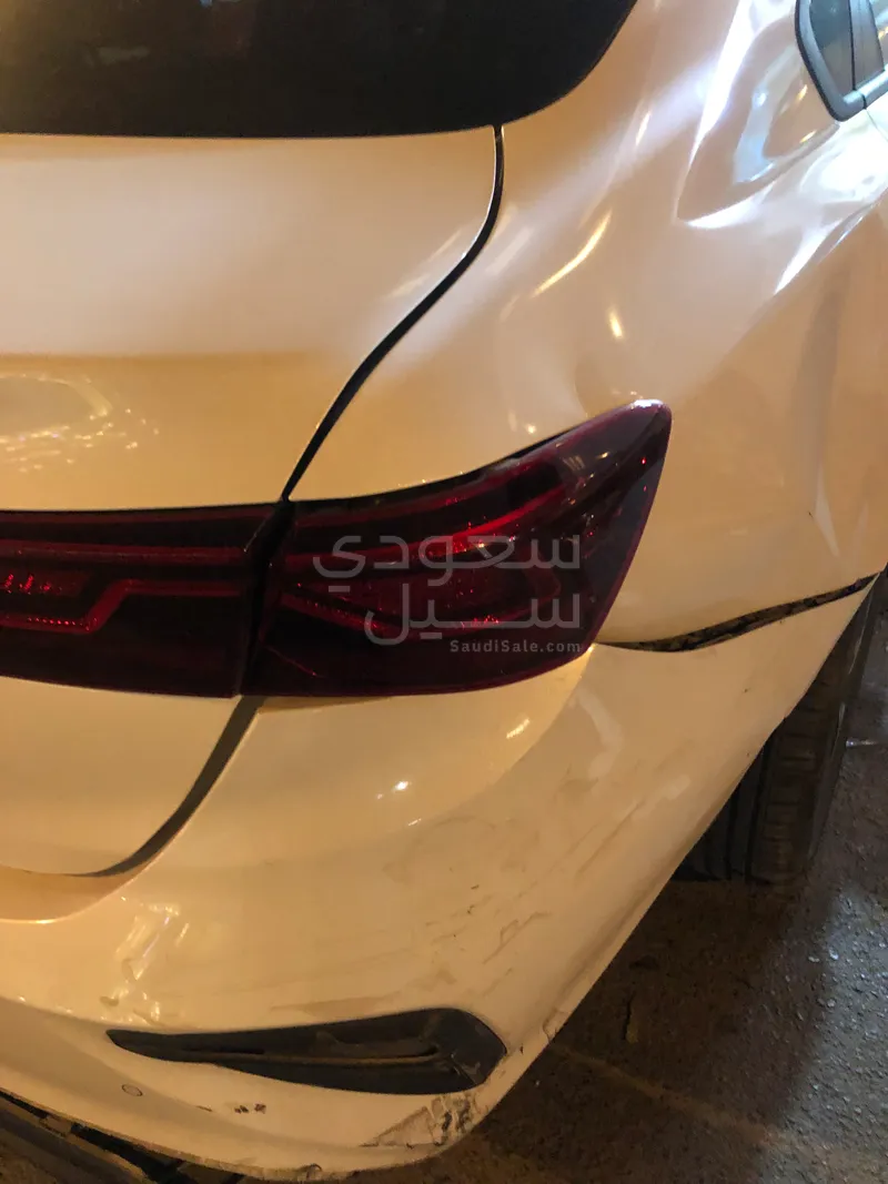 2021 بي ام دبليو الفئة السابعة 740 إل أي