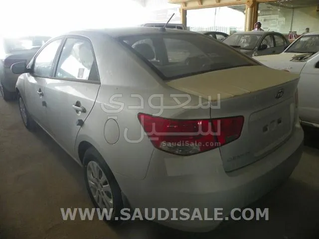 2025 استون مارتن دي بي  اس سوبر ليجيرا