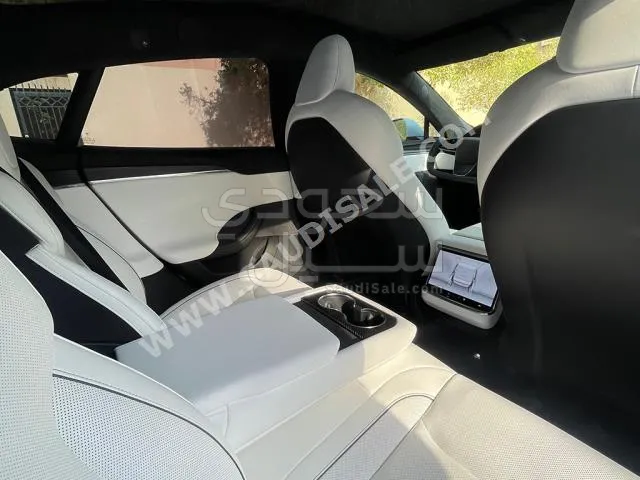 2025 استون مارتن دي بي  اس سوبر ليجيرا