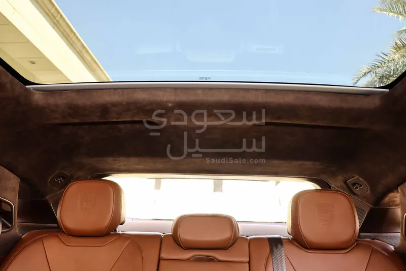 2024 استون مارتن دي بي  اس سوبر ليجيرا