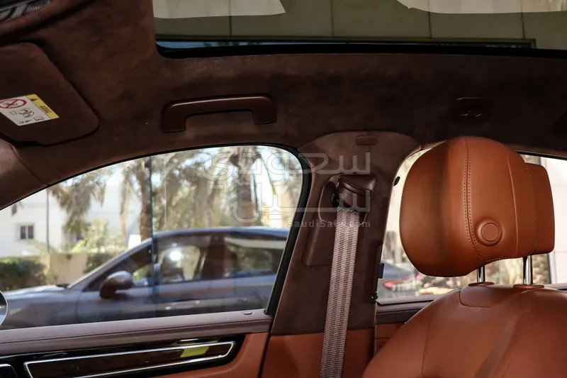 2024 استون مارتن دي بي  اس سوبر ليجيرا