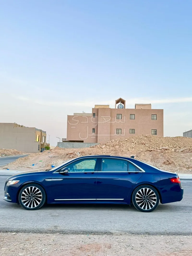 2021 لكزس أر إكس 350إل