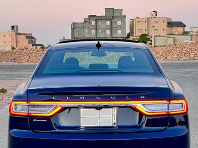 2021 لكزس أر إكس 350إل