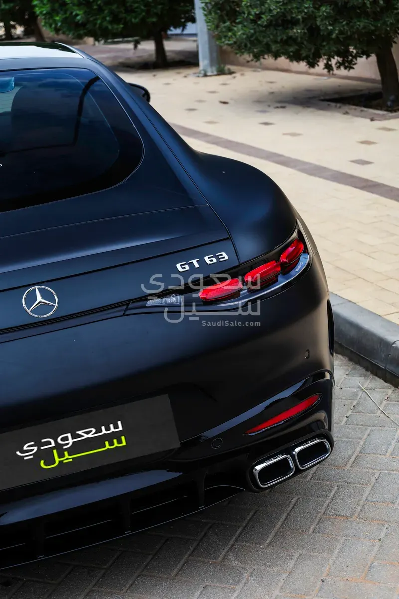 2023 مرسيدس - بنز جي تي 63إس