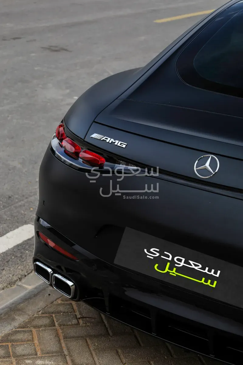 2023 مرسيدس - بنز جي تي 63إس