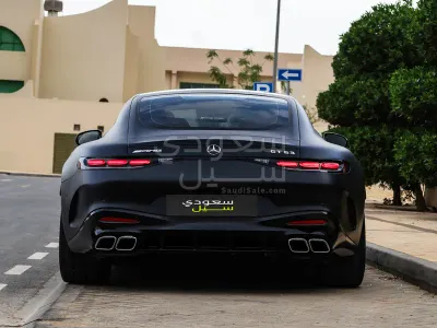 2023 مرسيدس - بنز جي تي 63إس